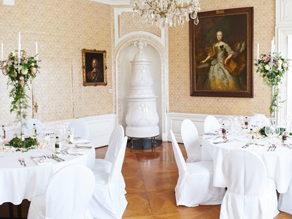 Hochzeit - Art der Location: privates Anwesen - Traumhochzeit im SCHLOSS Miller-Aichholz - Schloss Miller-Aichholz - Europahaus Wien