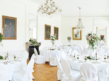 Hochzeit - Hochzeitsessen: Buffet - Baden (Baden) - Traumhochzeit im SCHLOSS Miller-Aichholz - Schloss Miller-Aichholz - Europahaus Wien