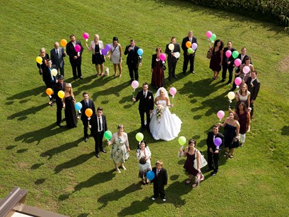Hochzeit - Geeignet für: Private Feier (Taufe, Erstkommunion,...) - Ossiach - Menschen-Herz - Fotoshooting - Inselhotel Faakersee - Inselhotel Faakersee