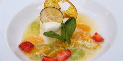 Hochzeit - nächstes Hotel - Faakersee - Leichter Sommer-Genuss - fruchtig-süße Dessertkreation - Inselhotel Faakersee - Inselhotel Faakersee