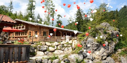 Hochzeit - Art der Location: Hotel - Tiroler Unterland - WiesnHÜTTE - Feuriger Tatzlwurm