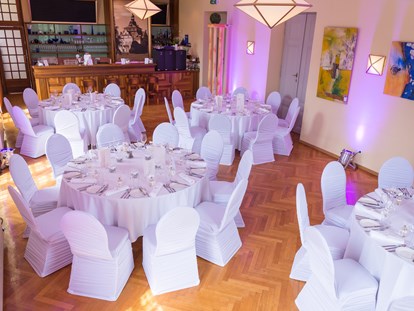 Hochzeit - Umgebung: mit Seeblick - Bar im Café I - Villa Toscana/Toscana Congress Gmunden