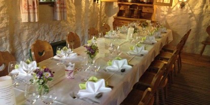 Hochzeit - Art der Location: Restaurant - Flachau - Heiraten auf der Unterhofalm in Filzmoos. Almstube für eine kleinere
Hochzeitsgesellschaft - Unterhofalm
