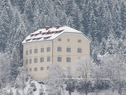 Hochzeit - Fotobox - Bezirk Spittal an der Drau - Schloss Greifenburg im Winterkleid. - Schloss Greifenburg
