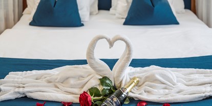 Hochzeit - nächstes Hotel - Ebensee - Honeymoon arrangements - Hallstatt Hideaway