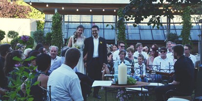 Hochzeit - Art der Location: im Freien - Wolfurt - Die Trauung selber in einem ganz besonderen Rahmen. - Blumen Kopf - 1er Hus