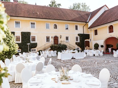 Hochzeit - Hochzeits-Stil: Vintage - Thalheim bei Wels - Heiraten im Freien - GANGLBAUERGUT