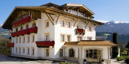 Hochzeit - Hochzeits-Stil: Boho-Glam - Axams - Das Gartenhotel Maria Theresia in Hall in Tirol. - Gartenhotel Maria Theresia****