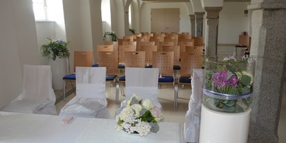 Hochzeit - Umgebung: in einer Stadt - Hörsching - Trauung im Keplergewölbe - Kulturzentrum Bräuhaus Eferding