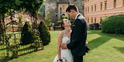 Hochzeit - Trauung im Freien - Süd & West Steiermark - Zahlreiche tolle Plätze um eure Liebe zu zelebrieren und tolle Hochzeitsfotos zu schießen. - Burg Deutschlandsberg