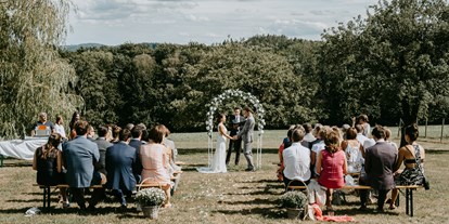 Hochzeit - Art der Location: im Freien - Niederösterreich - Das Mirli lädt zu einer Hochzeit ins Freie. - Mirli