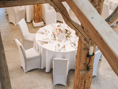 Hochzeit - Art der Location: Scheune - das Rieglergut wahlweise mit runden Tischen - Rieglergut