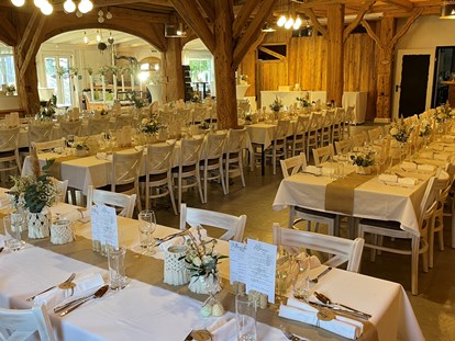 Hochzeit - Hochzeitsessen: Catering - Steinbach an der Steyr - das Rieglergut mit Hochzeitstafel - Rieglergut