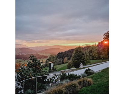 Hochzeit - Art der Location: Alm - Steiermark - Sonnenuntergang in der Lindenberg Stub'n - Lindenberg Stub'n 