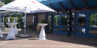 Hochzeit - Frühlingshochzeit - Lüneburger Heide - Location von außen - Potpourri - die Eventgastronomie im Kurhaus