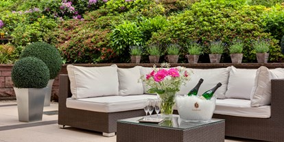 Hochzeit - Keltern - Entspannung verschafft die groß angelegte Gartenanlage des Hotel am Sophienpark. - Hotel am Sophienpark