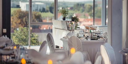 Hochzeit - externes Catering - Walpersdorf (Inzersdorf-Getzersdorf) - Feiern mit Ausblick über die Weinstadt - Vierzigerhof - ein malerischer Arkadenhof mit Vintage-Charme