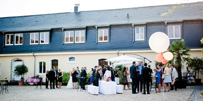 Hochzeit - Trauung im Freien - Hessen Süd - Hochzeiten auf dem Hofgut Bergerhof - Hofgut Bergerhof