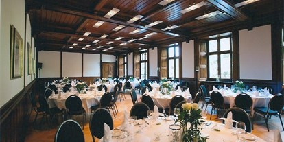 Hochzeit - Hunde erlaubt - Deutschland - Unser Rittersaal für eine Hochzeit im Stil des Schlosses  - Brasserie Schloss Paffendorf