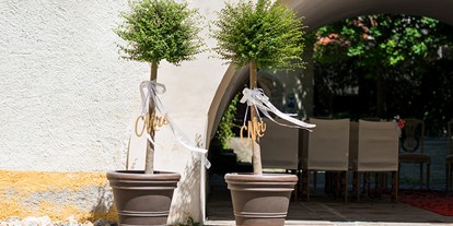 Hochzeit - Garten - Steiermark - Ab heute Mr. und Mrs. - Schloss Thörl