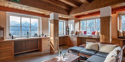 Hochzeit - Art der Location: Hotel - Tirol - Große Stube - Berg'k'hof Kaisertal - Alpine Hideaway