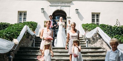 Hochzeit - Art der Location: Schloss - Kärnten - Heiraten im Schloss Maria Loretto in Klagenfurt am Wörthersee. - Schloss Maria Loretto am Wörthersee