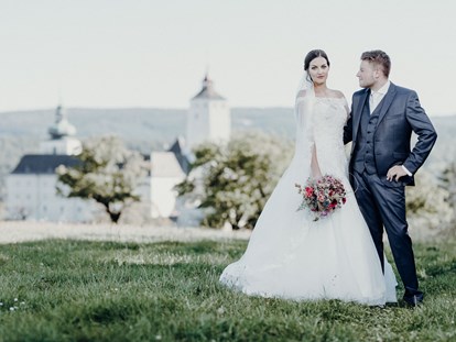 Hochzeit - Sommerhochzeit - Bezirk Mattersburg - Die Hochzeitslocation Burg Forchtenstein im Burgenland. - Burg Forchtenstein