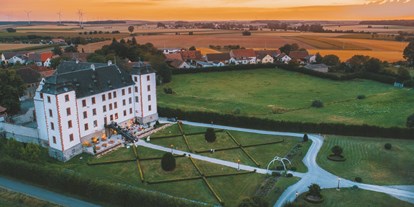 Hochzeit - Art der Location: Schloss - Deutschland - Schloss Walkershofen