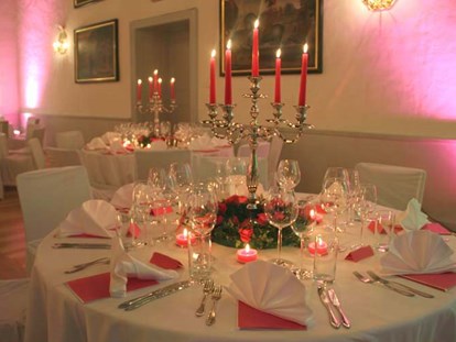 Hochzeit - Weinkeller - Haibach (Natternbach) - Für elegante Hochzeitsfeste im ganz großen Rahmen eignen sich besonders die repräsentativen Säle. - Landschloss Parz