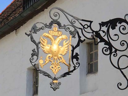 Hochzeit - Doppel-Adler am historischen Brauhaus - Landschloss Parz
