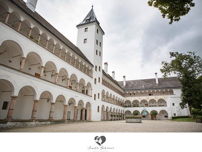 Hochzeit - Art der Location: Schloss - Wilhering - Das Landschloss Parz in Oberösterreich. - Landschloss Parz
