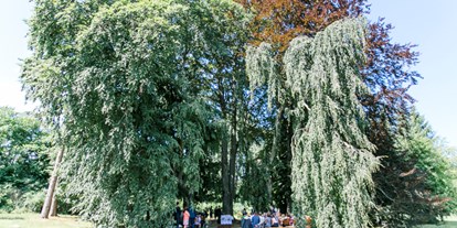Hochzeit - Umgebung: im Park - Donauraum - Schloss Eckartsau