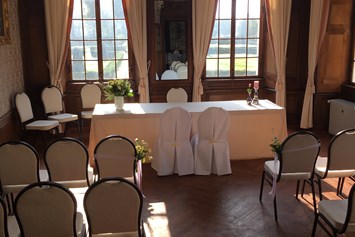 Hochzeit: Spiegelsaal - kleines Standesamt - Golf-Club Schloss Miel