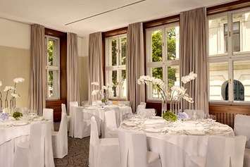 Hochzeit: Palais I - The Ritz-Carlton, Vienna