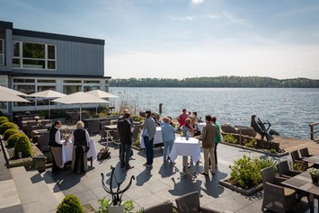 Hochzeit: Hotel Der Seehof  - Das Hotel im See
