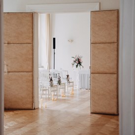 Hochzeit: Der Trauungssaal des Schloss Wulkow in Brandenburg. - Schloss Wulkow