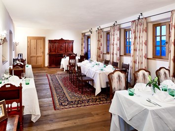 Hotel Schloss Mittersill****Superior Angaben zu den Festsälen Sport- und Shooting-Club