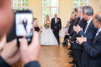 Hochzeit: Geschafft! - Barockschloss Oberlichtenau