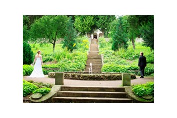 Hochzeit: Treppenanlage zur Villa Haar - Villa Haar