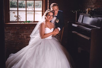Hochzeit: Zahlreiche tolle Plätze für idylische Brautpaarfotos. - Hof Viehbrook