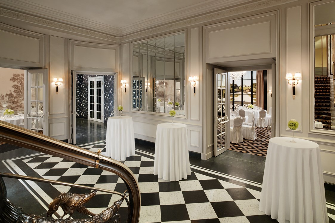 Hochzeit: Das Foyer unseres Banquet Floors ... Perfekt für Ihren Aperitif! - Hotel Bristol Vienna