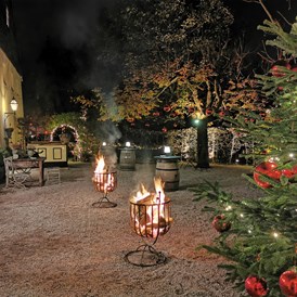Hochzeit: Empfang im Winter - ****Hotel Schlosswirt zu Anif