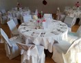 Hochzeit: Veranstaltungssaal, Tische rund extern - Bauermühle Mattersburg