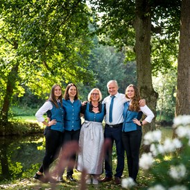 Hochzeit: Familie Weirowski - Ihre Gastgeber - Landhotel Pfrondorfer Mühle GmbH & CO. KG 