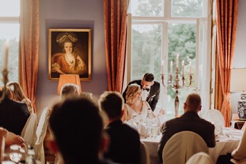 Hochzeit: Festlichkeit in unseren Salons. - Schloss Stülpe