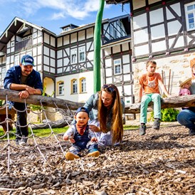 Hochzeit: Kinderspielplatz  - Ferienhof Domäne Groschwitz 
