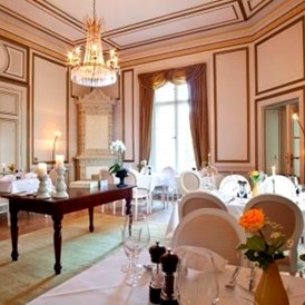 Hochzeit: Das Restaurant neben dem Gartensaal auf Schloss Kittendorf. - Hotel Schloss Kittendorf