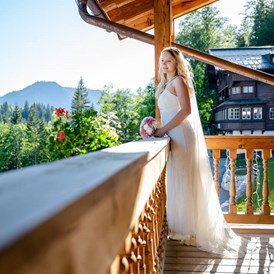 Hochzeit: Auf dem Balkon der Lounge - Obere Brösel Alm - Berghotel Sudelfeld - Brösel Alm