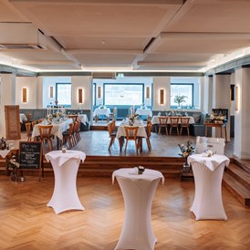 Hochzeit: Weinhaus Motzenbäcker - das Tanzlokal 