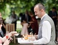 Hochzeit: Agape im Schlosspark, direkt bei der "Hochzeitslinde" - IMLAUER Hotel Schloss Pichlarn